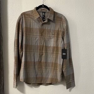 The North Face Men's Tan and Gray Plaid Shirt
